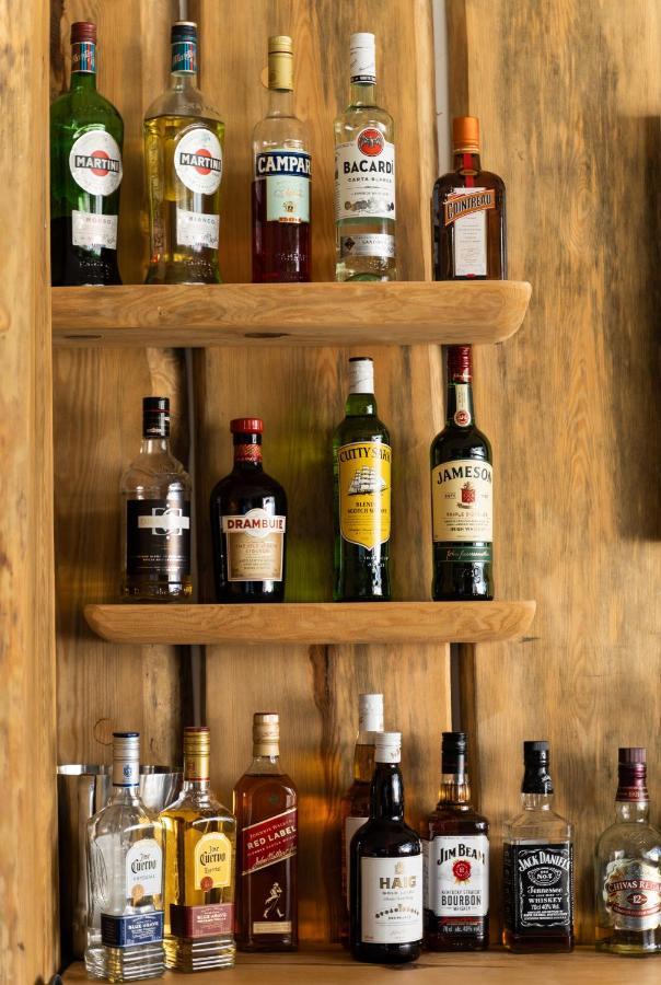 雷尼亚酒店 图罗斯 外观 照片